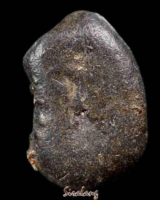 พระเม็ดน้อยหน่า กรุหนองมนต์(กรุเดียวกับพระรอดหนองมนต์)ลพบุรี 