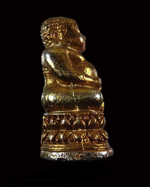 หล่อพระสังกัจจายน์ เนื้อกะหลั่ยทอง