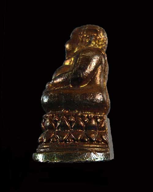 หล่อพระสังกัจจายน์ เนื้อกะหลั่ยทอง