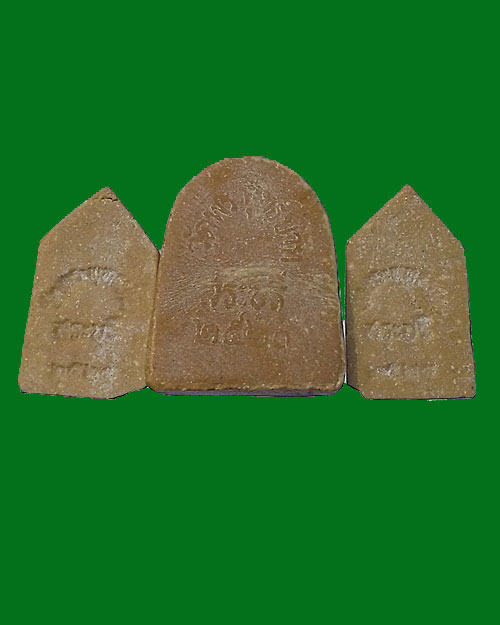 เคาะเดียว @@@ พระผงน้ำมัน วัดพระพุทธบาท จ.สระบุรี 3 องค์ หลว งปู่โต๊ะ ปลุกเสก