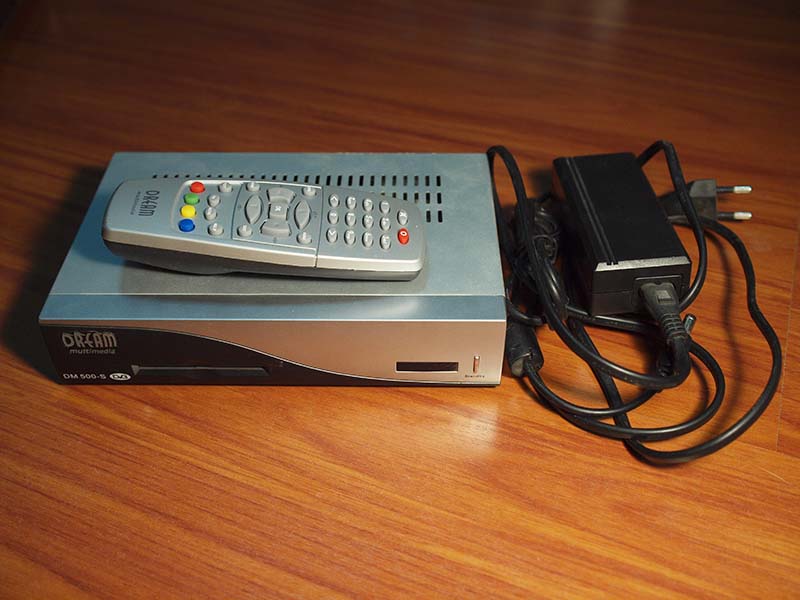 กล่อง dream box 500s สภาพใช้งานได้