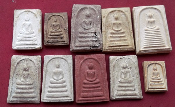 วัดใจเริ่ม 39 บาท กับ พระสมเด็จเนื้อผง ..AA33