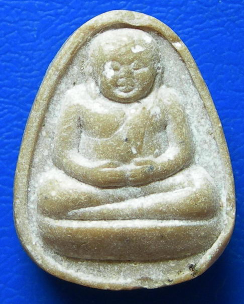 พระสังกัจจายน์หลวงปู่โต๊ะ วัดประดู่ฉิมพลี...