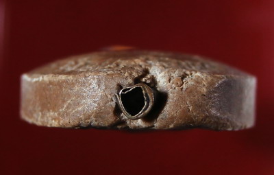 พระสิวลีเนื้อผงเกสร หลวงปู่โต๊ะ ปี 2521 พร้อมบัตรรับรอง