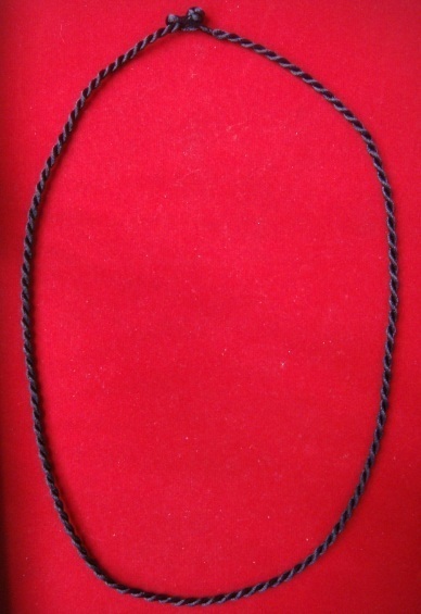  @@สร้อยคล้องพระ ไหม ญี่ปุ่น จัดให้ 10 เส้น ยาว 22 นิ้ว@120 บาท @@