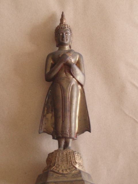 ((ปลุกกระแส..)) พระบูชาประจำวันศุกร์ (ปางรำพึง) ขนาดสูงประมาณ 10 นิ้ว _เคาะเดียวแดง