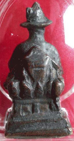 รูปหล่อพระเจ้าตากสิน เจ้าคุณศรีสนธิ์ วัดสุทัศน์ ปี 2493