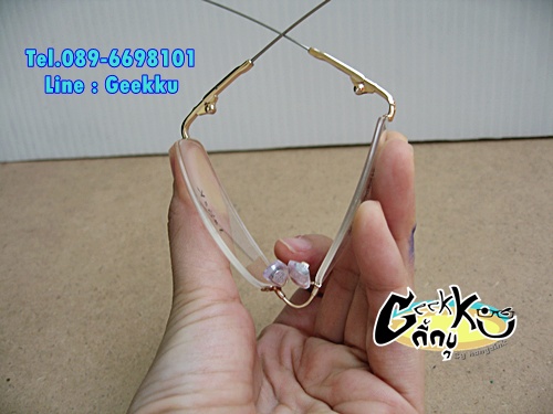 กรอบแว่นตา J&S&K ทรงครึ่งกรอบ สีทอง ทำจาก TiTANIUM โค้ง ดัด บิด งอได้ 