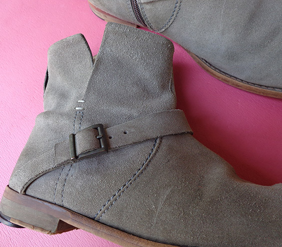 รองเท้า ZARA ของแท้ ผู้ชาย แบรนด์ดังสเปน คู่นี้ผลิตในโปรตุเกส เบอร์ 41 ครับ