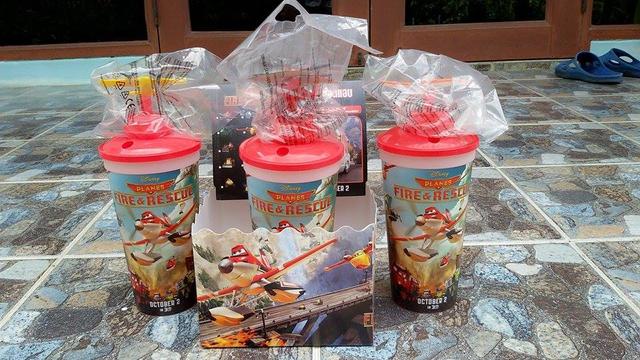 ขายแก้วน้ำโรงหนังPlane 2 ครบชุด สภาพสวยไร้รอยครับ หัวยังอยู่ในซองเดิมครับ