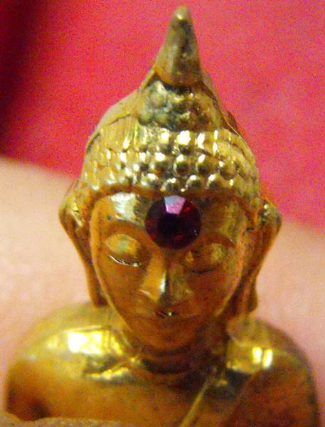 หลวงพ่อพระใส รุ่นแรก ปี2505 พิมพ์หน้านาง #82