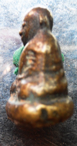 รูปหล่อหลวงพ่อเงิน ปืนแตก สวยๆเก่าๆครับ