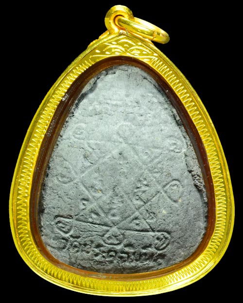 พระปิดตาปลดหนี้หลังยันต์ตรี ตะกรุด1ดอก หลวงปู่โต๊ะ วัดประดู่ฉิมพลี กรุงเทพฯ 2521 สภาพสวย+เลี่ยมทอง