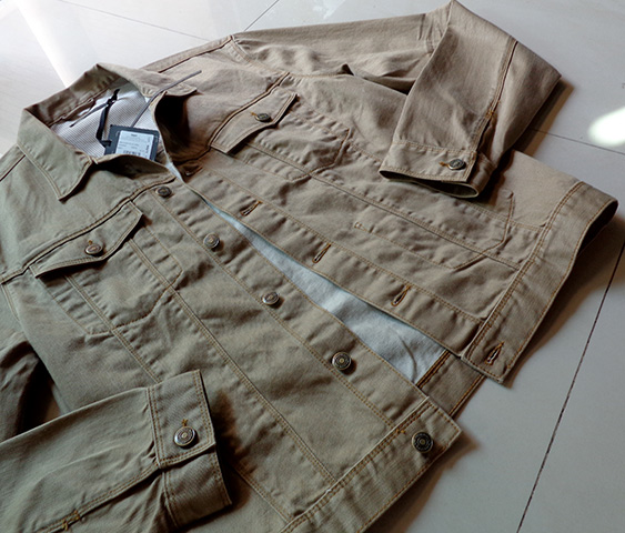 แจ็กเก็ตยีนส์ JASPAL สีน้ำตาล สวยๆ ของใหม่ครับ เบอร์ L