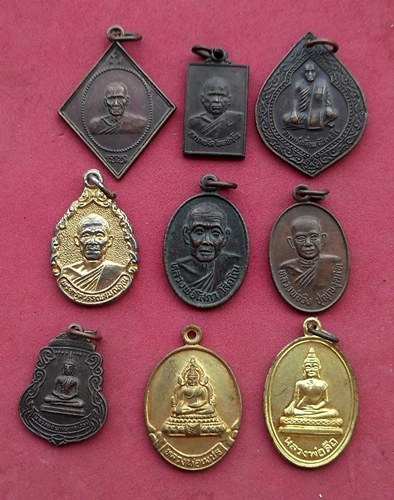 วัดใจเริ่ม 39 บาท กับ เหรียญพระพุทธ พระเกจิ  .....AA201