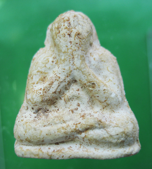 พระปิดตาแช่น้ำมนต์ พิมพ์ตุ๊กตาใหญ่ หลวงปู่โต๊ะวัดประดู่ฉิมพลี ออกวัดหัวกระบือ ปี21