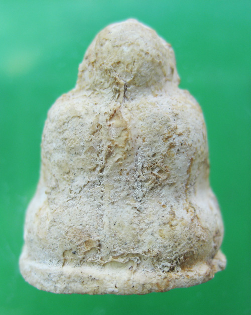 พระปิดตาแช่น้ำมนต์ พิมพ์ตุ๊กตาใหญ่ หลวงปู่โต๊ะวัดประดู่ฉิมพลี ออกวัดหัวกระบือ ปี21