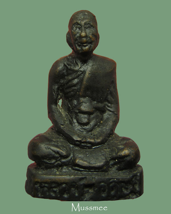 @@@ รูปหล่อหลวงพ่อดิษฐ์ วัดอัมพวัน รุ่นแรก ตำนานปิดตาบางม่วง เกจิเก่าเมือง นนท์ พระสวยยยยยย 