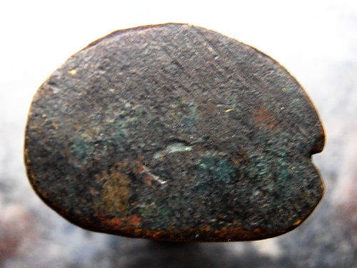 รูปหล่อหลวงพ่อเงินรุ๋นปืนแตกพิมพ์เศียรโตนิยมครับ