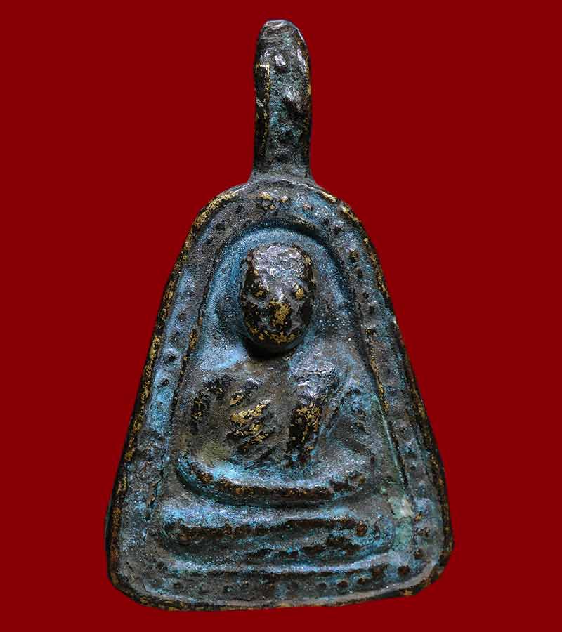 จอบหล่อโบราณ  หลวงพ่อเงิน  วัดบางคลาน  จังหวัดพิจิตร  รุ่นปืนแตก ปี ๒๕๒๘