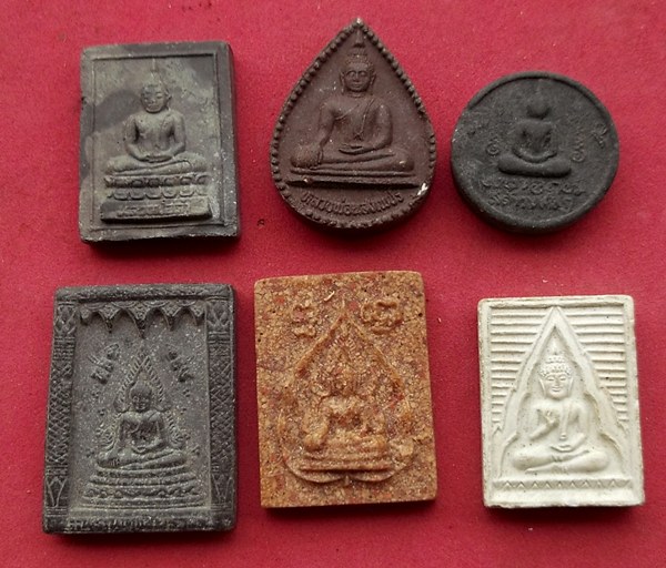 วัดใจเริ่ม 39 บาท กับ พระเนื้อผง .....AA216