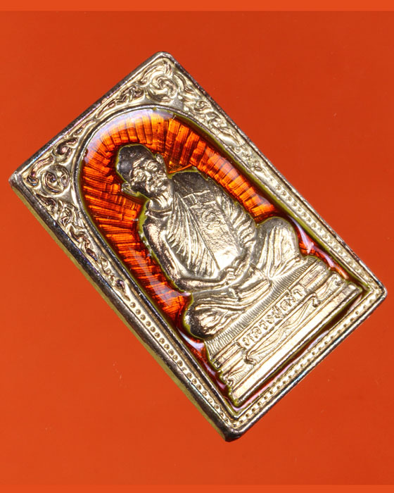 LA1144  เหรียญอายุครบ ๘ รอบ แสตมป์ เนื้อเงินลงยาแดง หลวงปู่คร่ำ วัดวังหว้า ปี๓๖