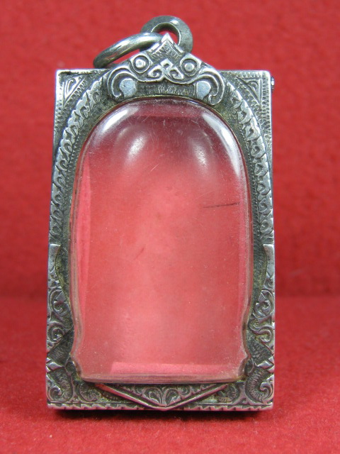 ตลับเงินมือสองสำหรับพระสมเด็จ เงินเก่า งานมือ