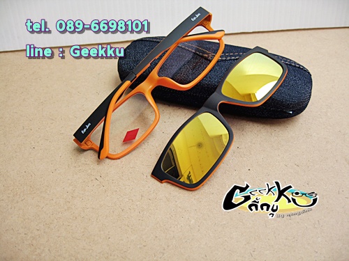 กรอบแว่นตา Cooper  (6001-col.2) **ของแท้ ** ทรงกรอบเต็มสีดำด้านในสีส้ม  มีคลิปกันแดด (เลนส์ Porarize