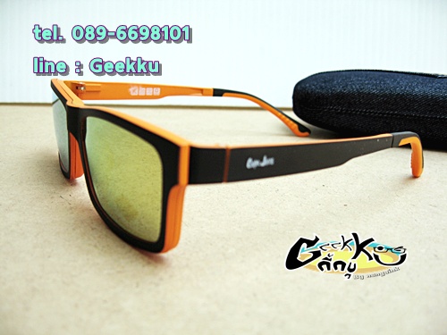 กรอบแว่นตา Cooper  (6001-col.2) **ของแท้ ** ทรงกรอบเต็มสีดำด้านในสีส้ม  มีคลิปกันแดด (เลนส์ Porarize