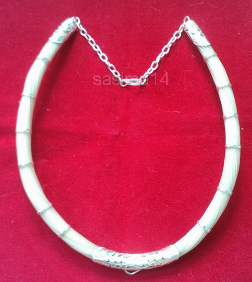 สร้อยคอขนหางช้าง จับปลายและรัดด้วยเงินแท้ลายฉลุ หนา 9 มิล