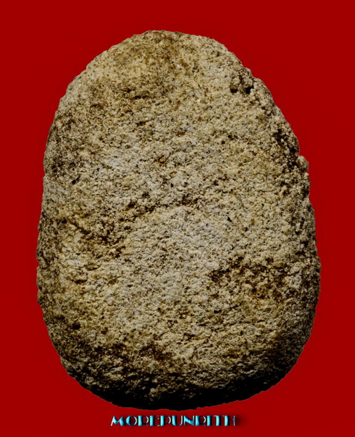 พระกรุเนื้อผงพุทธคุณพิมพ์พระสมเด็จสามชั้น กรุวัดใหม่ปากบาง จ.พระนครศรีอยุธยา 