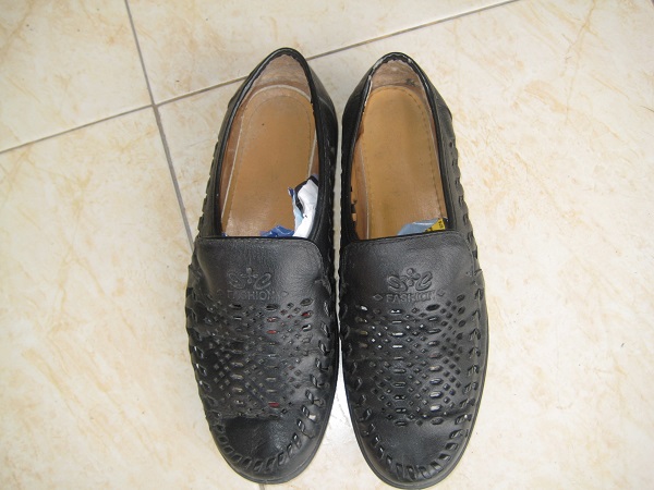 รองเท้าหนังทรงสวยสวย FASHION มือสอง   ขายตามสภาพ
