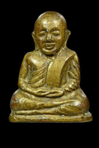 หลวงพ่อเงิน ออกวัดดงมูลเหล็ก ปี 15 พิมพ์ฐานกว้าง นิยม รับประกันพระแท้ตลอดชีวิต ไม่แพงครับ