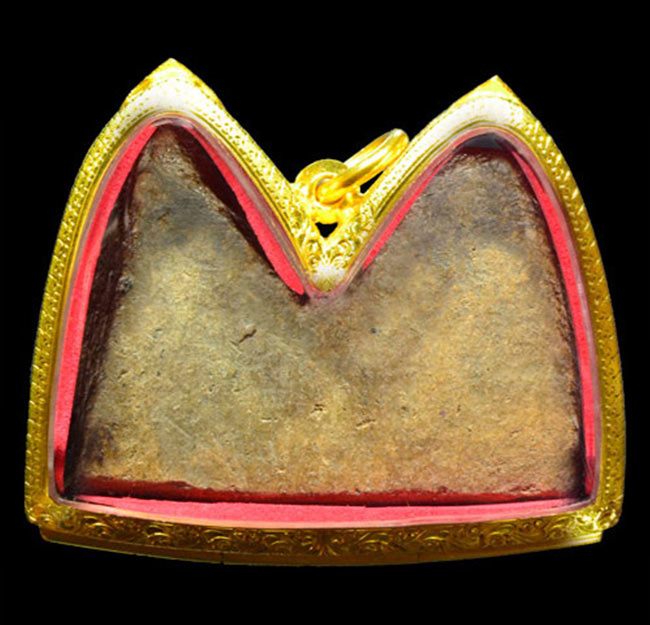 พระขุนแผนพลายคู่ กรุบ้านกร่าง จ.สุพรรณบุรี พิมพ์หน้ากลม มีหน้าตา เนื้อดำ+ตลับทองคำ2บาทกว่า+บัตร