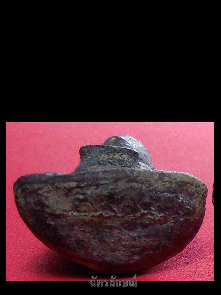 พระกรุวัดเชิงท่า พิมพ์ถือพระไตรปิฎก