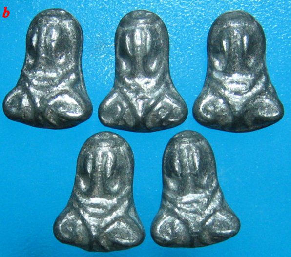 พระปิดตานะหัวเข่า วัดโคนอน ธนบุรี หลวงปู่โต๊ะเสก ปี 2514 เนื้อชินตะกั่ว #B คัดสวย เคาะแรก