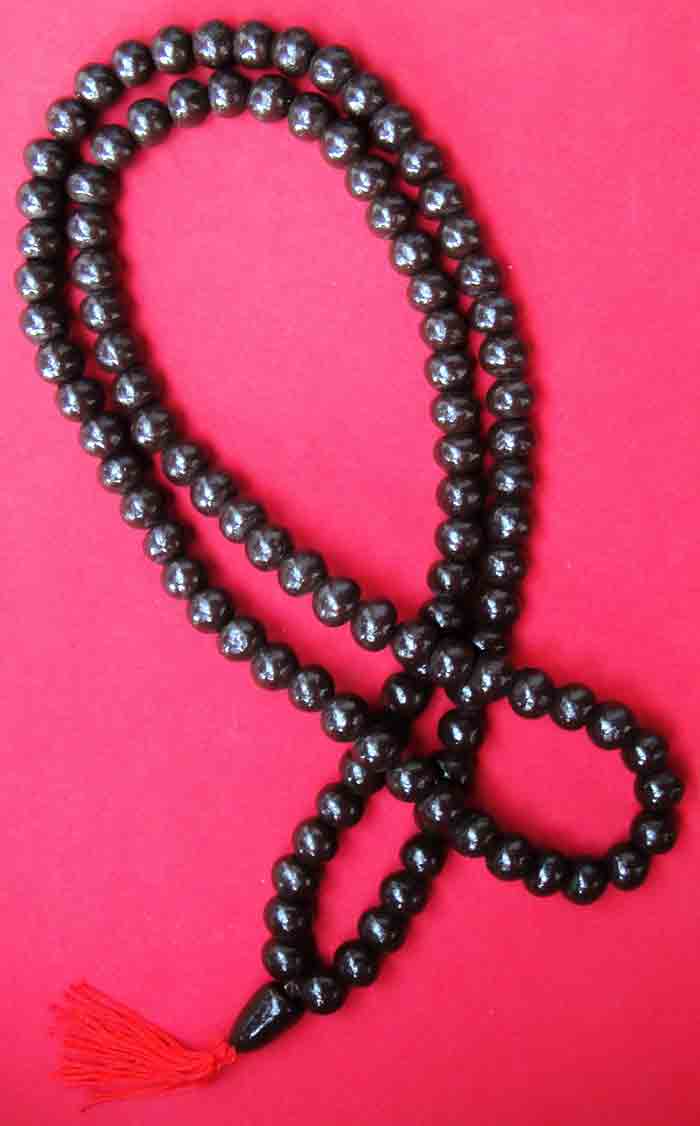 ***230 บาท***สร้อยประคำเหล็กน้ำพี้ 108 เม็ด จากบ่อเหล็กน้ำพี้ อุตรดิตถ์ เส้นผ่าศูนย์กลางเม็ด 10 มิล 