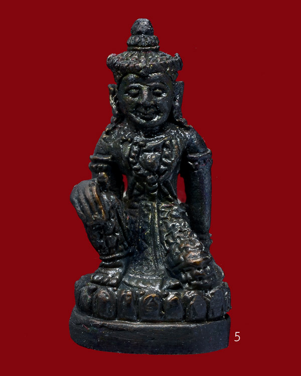 ลอยองค์จิ๋ว จตุคามรามเทพ รุ่นเงินไหลมา 3 เนื้อนวโลหะ ขนาด 2 CM. พร้อมกล่องเดิมจากวัด