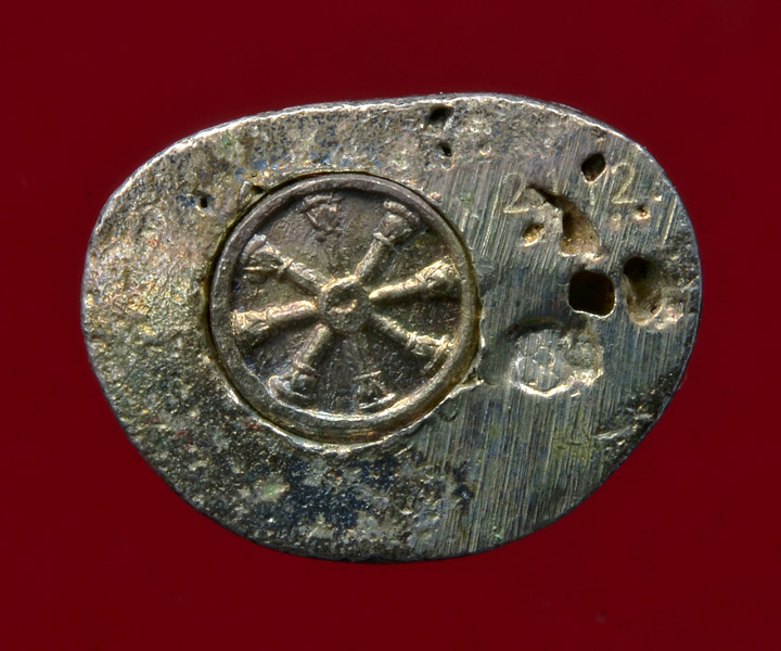 ลอยองค์ กริ่ง องค์พ่อท้าวจตุคามรามเทพ เนื้อเงิน รุ่นบูรณะเจดีย์ราย