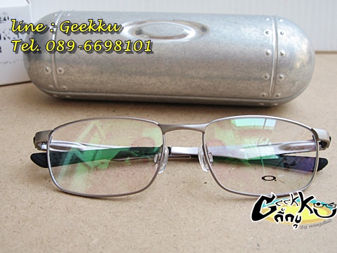 กรอบแว่นตา Oakley (O-06) ทรงกรอบเต็มสีเงิน ขาสปริง 