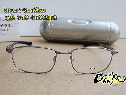 กรอบแว่นตา Oakley (O-06) ทรงกรอบเต็มสีเงิน ขาสปริง 
