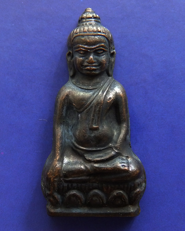 12.พระหูยาน หลังจปร. (รุ่นปืนแตก) วัดราชบพิธ พ.ศ. 2513 ในหลวงเสด็จเททอง เกจิ 108 ปลุกเสกพิธีใหญ่