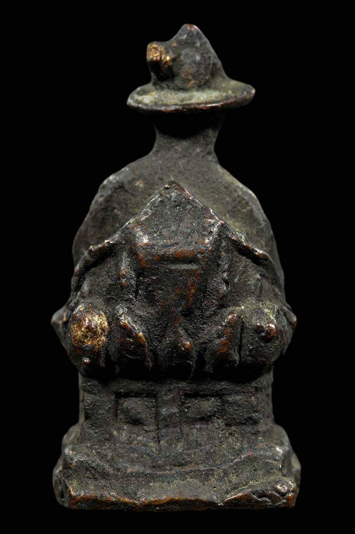 พระเจ้าตากสิน วัดสุทัศน์ 