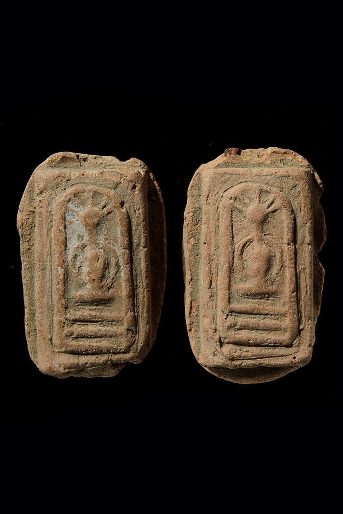 พระกรุวัดโพธิ์บางปะอิน อยุธยา มาแพ็คคู่เคาะเดียวแดงครับ