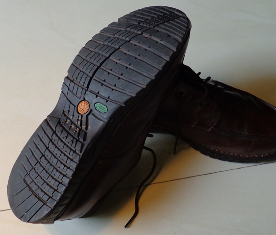 รองเท้า Timberland หนังน้ำตาลสวยมากครับ