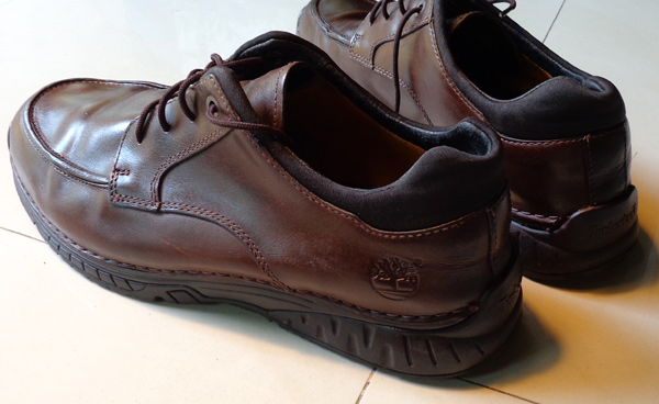 รองเท้า Timberland หนังน้ำตาลสวยมากครับ