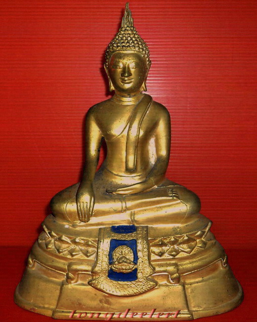 พระบูชาหลวงพ่อทอง วัดเขาตะเครา จ.เพชรบุรี รุ่นโสฬส กะไหล่ทอง สวยมากค่ะ