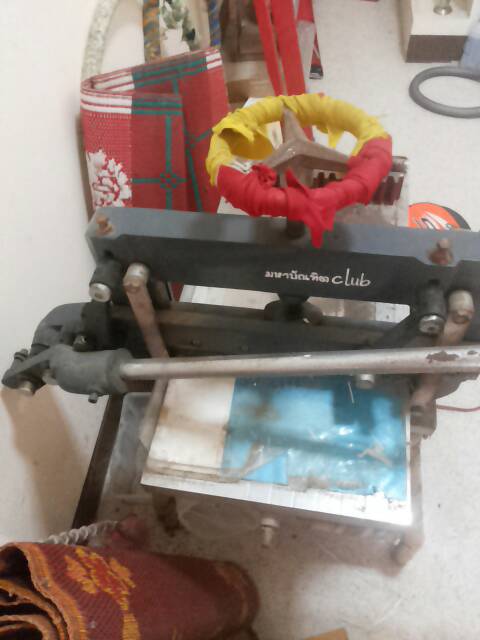 เครื่องตัดกระดาษชนิดมือโยก มือ 2