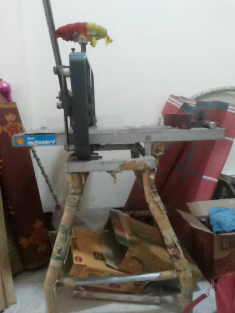 เครื่องตัดกระดาษชนิดมือโยก มือ 2