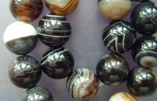 เม็ดหินอาเกต ขนาด 10 มิลลิเมตร จำนวน 35 เม็ด สำหรับประกอบงานร้อยสร้อย (04)